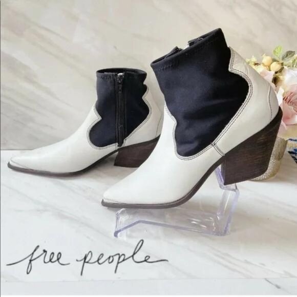 NWOB Free People Jackson West Leather Boots white & black (39) 9 - Picture 1 of 9